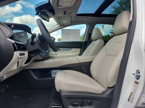 New 2025 Nissan Murano SL w/ Cargo Package image 13