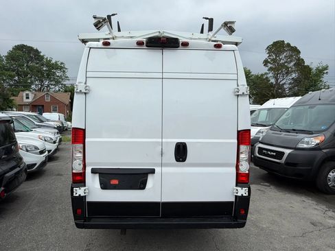 Used 2019 RAM ProMaster 3500 w/ Premium Appearance Group FWD image 17