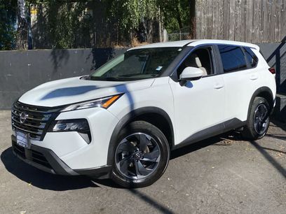 Used 2024 Nissan Rogue SV