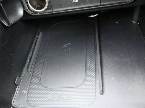 Used 2025 Kia Telluride S FWD image 14