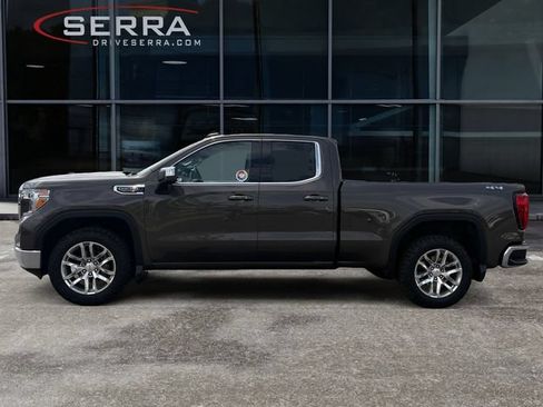 Used 2019 GMC Sierra 1500 SLE w/ SLE Value Package AWD/4WD image 2
