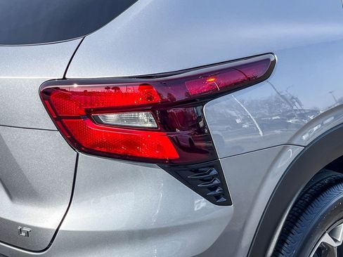 New 2026 Chevrolet Trax LT w/ Driver Confidence Package image 8