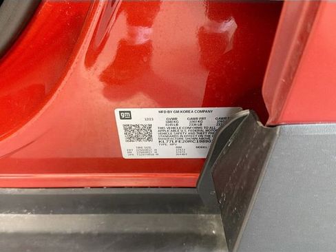 Used 2024 Chevrolet Trax LS image 19