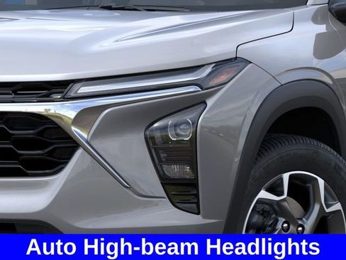 New 2026 Chevrolet Trax LT w/ Driver Confidence Package FWD image 11