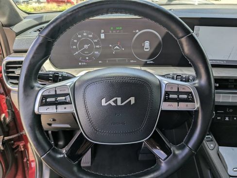 Certified 2024 Kia Telluride SX Prestige X-Line AWD/4WD image 32
