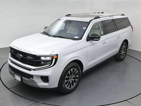 Used 2025 Ford Expedition Max Platinum AWD/4WD image 45