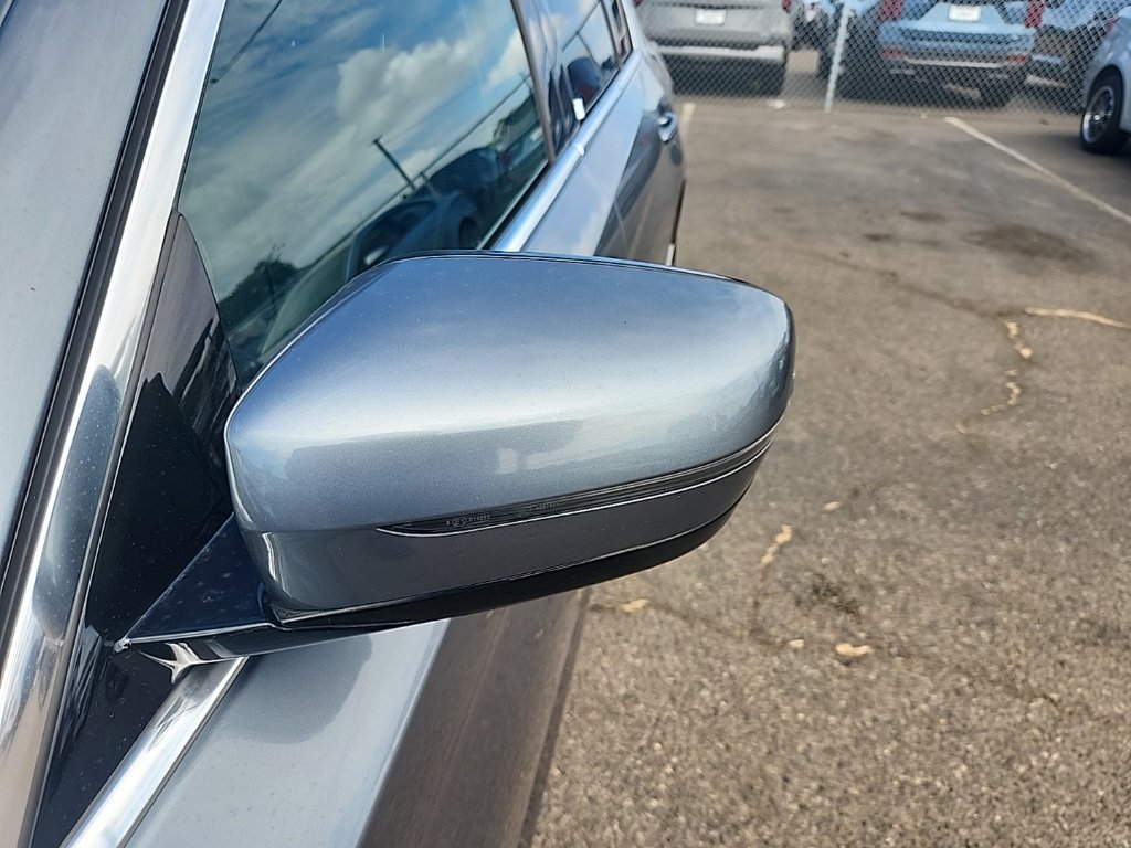 Used 2018 BMW 530i RWD image 6