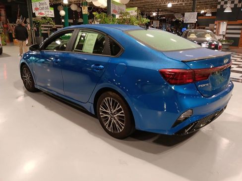 Used 2023 Kia Forte GT-Line w/ GT-Line Premium Package FWD image 8