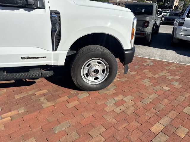 Used 2024 Ford F350 XL AWD/4WD image 16