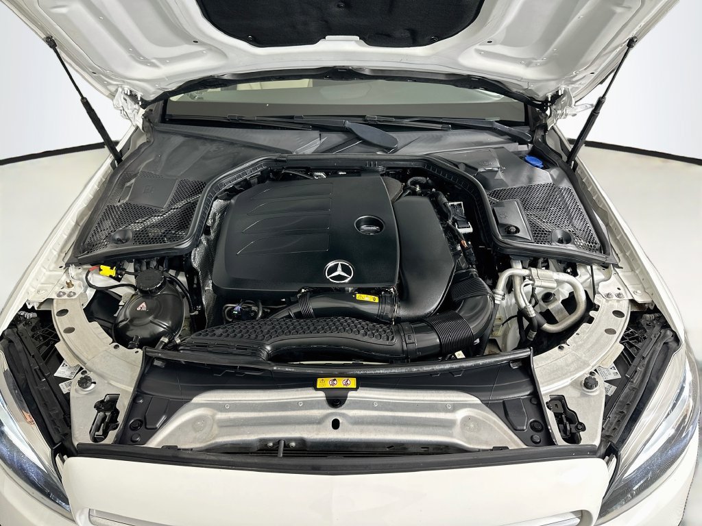 Used 2021 Mercedes-Benz C 300 4MATIC Sedan image 29