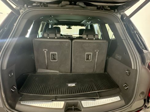 Used 2024 Cadillac XT6 Luxury w/ LPO, Floor Liner Package AWD/4WD image 32