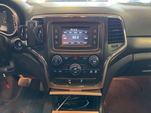 Used 2014 Jeep Grand Cherokee Laredo w/ Quick Order Package 23E image 10