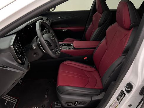 Used 2024 Lexus RX 350 F Sport image 11