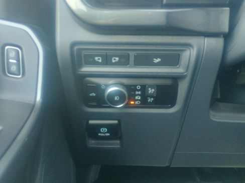 Used 2022 Ford F150 XLT w/ Equipment Group 302A High image 21