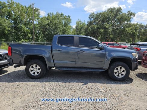 Used 2020 Chevrolet Colorado W/T w/ WT Convenience Package RWD image 5
