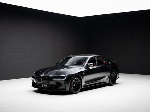 Used 2023 BMW M3 Competition w/ M Carbon Exterior Package image 4