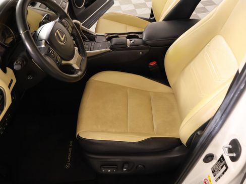 Used 2019 Lexus NX 300 AWD w/ Luxury Package image 11