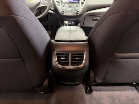 Used 2023 Chevrolet Malibu LT FWD image 28