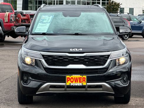 Used 2023 Kia Seltos S w/ Navigation Package FWD image 9