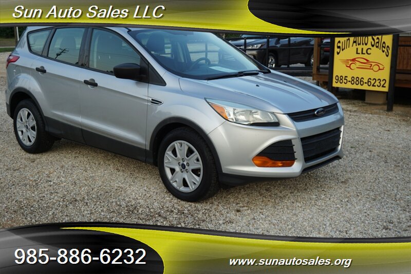 Used 2014 Ford Escape S FWD image 1