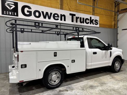 Used 2018 Ford F250 XL w/ Power Equipment Group RWD image 6