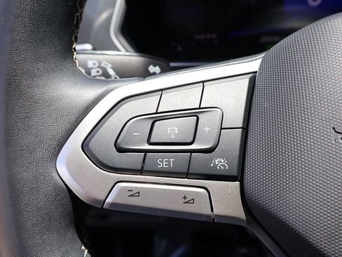 Used 2024 Volkswagen Tiguan S FWD image 41