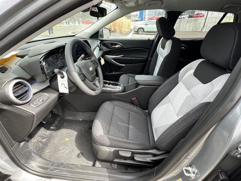 New 2026 Chevrolet Trax LS w/ LS Convenience Package image 11
