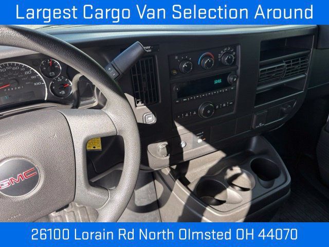 Used 2025 GMC Savana 2500 w/ Driver Convenience Package RWD image 32
