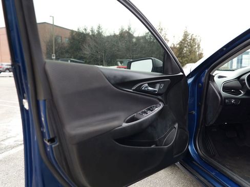 Used 2019 Chevrolet Malibu LS image 15