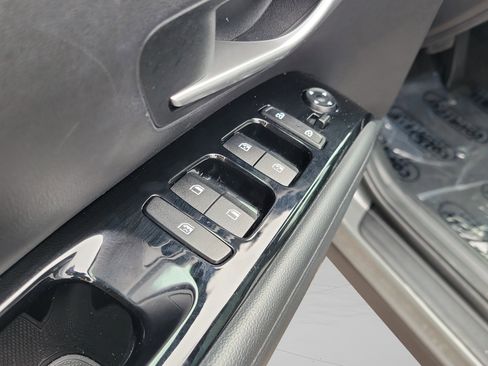 Used 2024 Hyundai Tucson Limited image 21