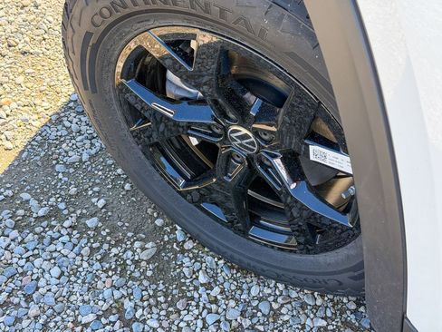 New 2026 Volkswagen Atlas Peak Edition AWD/4WD image 12