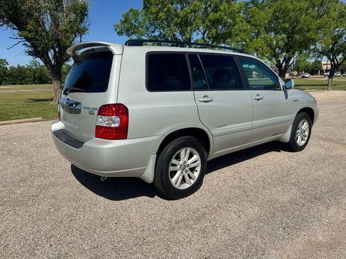 Used 2007 Toyota Highlander 2WD Hybrid image 11