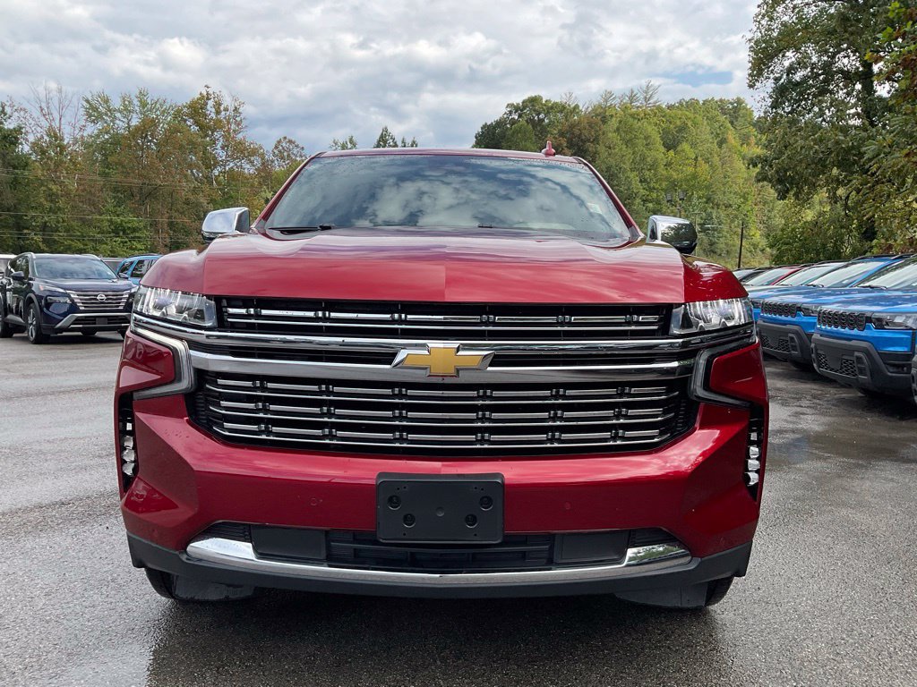 Used 2023 Chevrolet Tahoe Premier AWD/4WD image 2