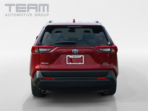 Used 2024 Toyota RAV4 XLE image 6