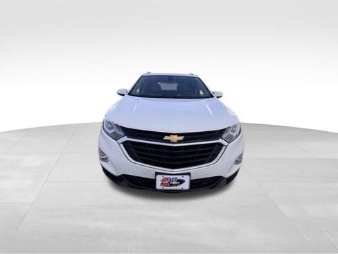 Certified 2020 Chevrolet Equinox LT image 3