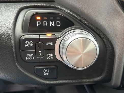 Used 2025 RAM 1500 Laramie image 18