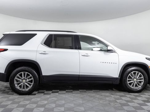 Used 2023 Chevrolet Traverse LT AWD/4WD image 19