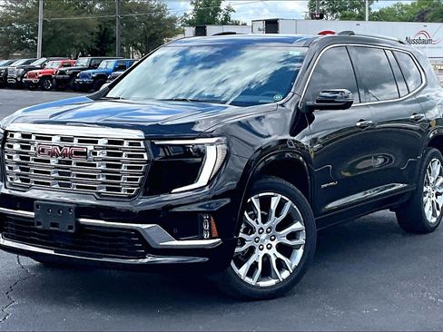 Used 2025 GMC Acadia Denali w/ Super Cruise Package AWD/4WD image 7