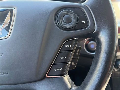 Used 2016 Hyundai Equus Ultimate image 16