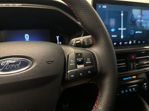 Used 2024 Ford Escape ST-Line w/ Tech Pack #1 image 28