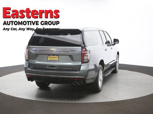 Used 2023 Chevrolet Suburban Premier image 44