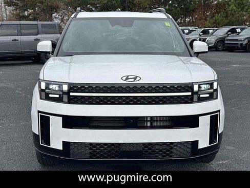 Used 2025 Hyundai Santa Fe Calligraphy image 2