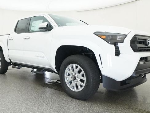 New 2026 Toyota Tacoma SR5 AWD/4WD image 29