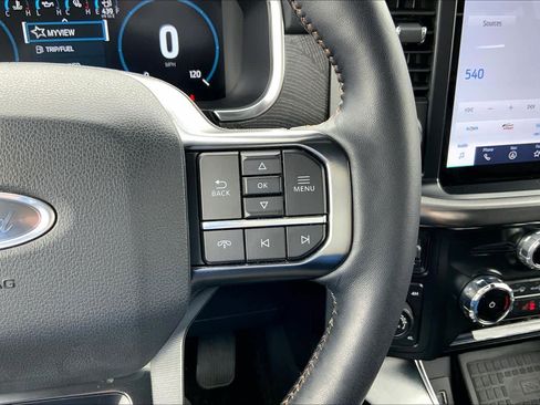 Certified 2022 Ford F150 Platinum w/ Equipment Group 701A High image 25