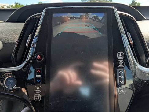Used 2022 Toyota Prius Prime XLE FWD image 26