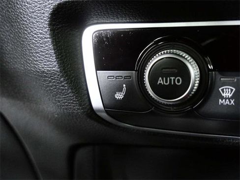 Used 2023 Audi Q3 2.0T Premium Plus w/ Premium Plus Package image 22