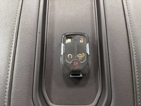 Used 2019 Chevrolet Silverado 1500 LTZ w/ LTZ Plus Package image 28