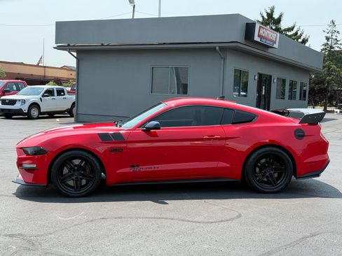 Used 2021 Ford Mustang GT Premium w/ GT Performance Package RWD image 7