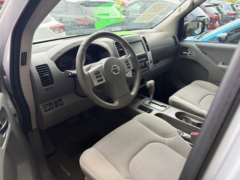 Used 2019 Nissan Frontier SV RWD image 10