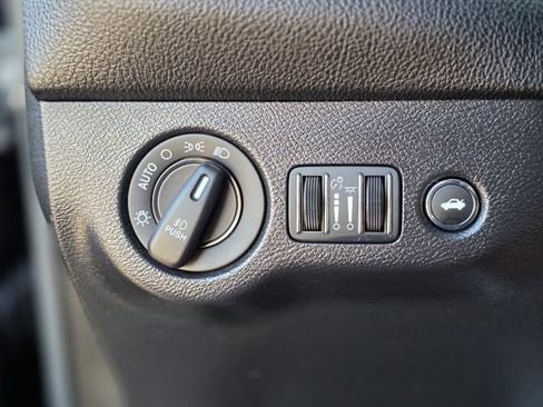 Used 2023 Dodge Challenger SXT w/ Blacktop Package image 36